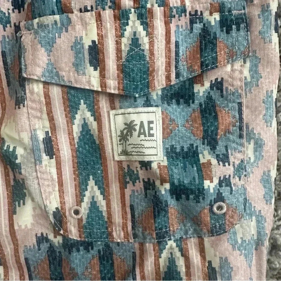 AE 5” Men’s Swim Trunks Size L Geo Print - Picture 3 of 7
